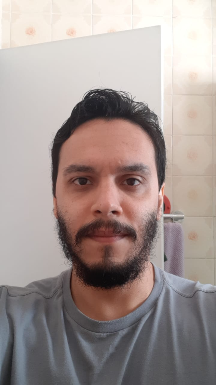 Gabriel de Barros, gabrieldealmeida@gmail.com