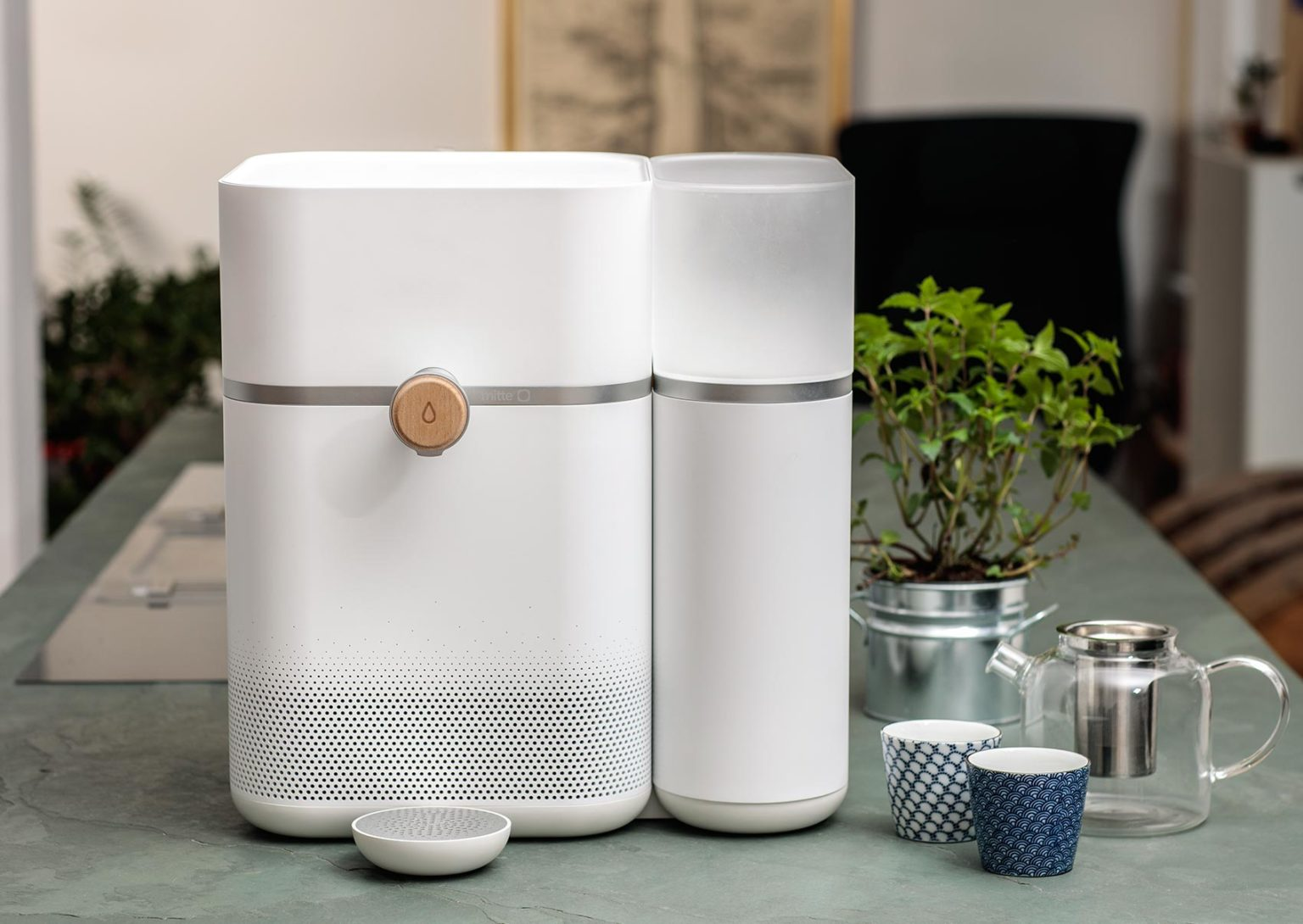 10.6M USD Seed Round for Building a System That Turns Tap Water into Mineralized Water at Home