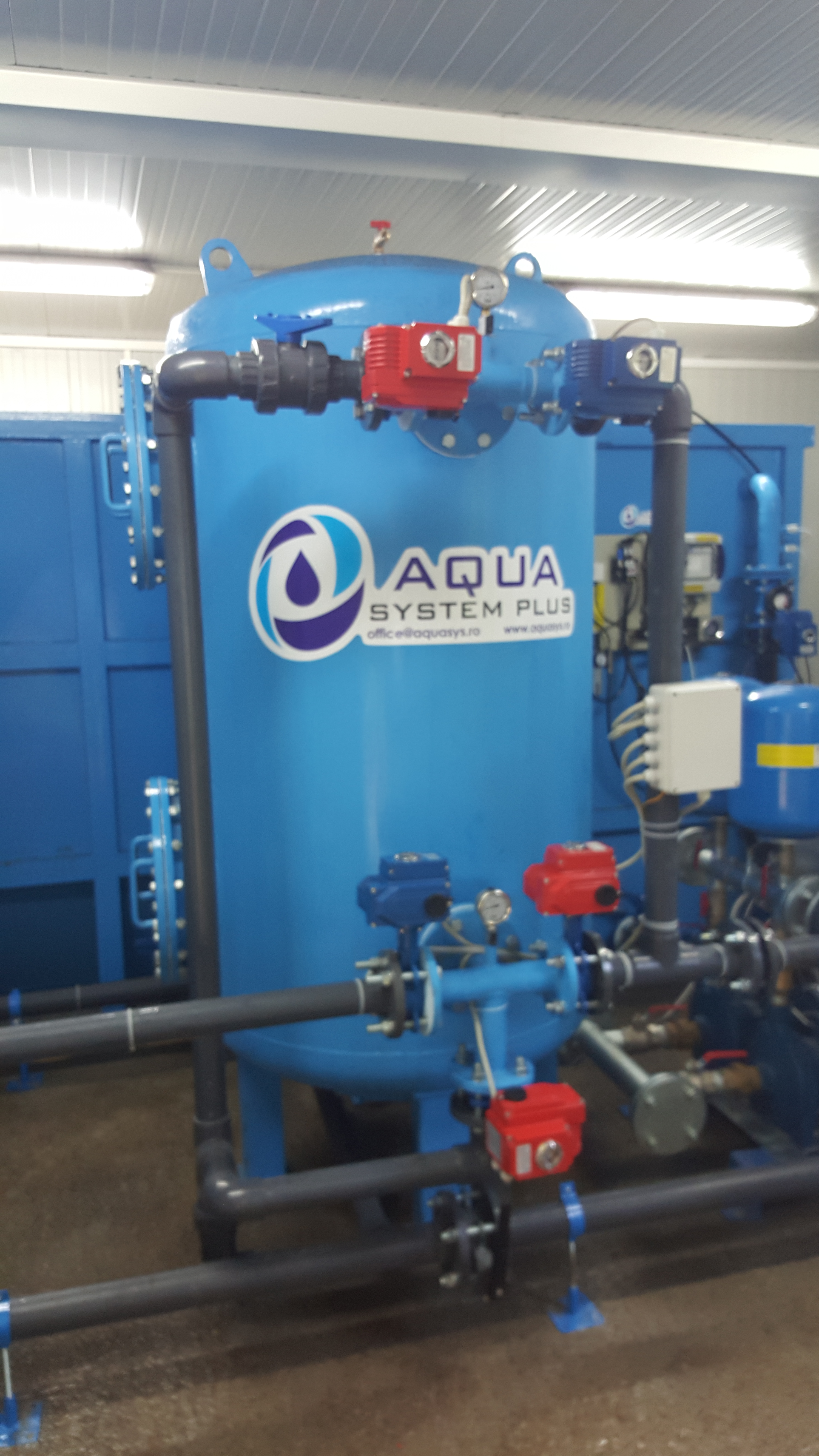Compact drinking treatment unit