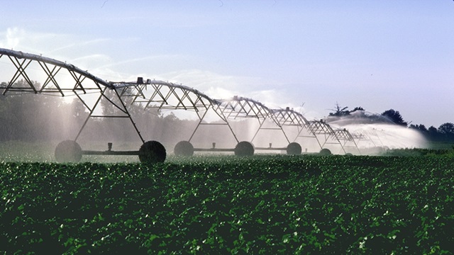 Principles of Center Pivot Irrigation