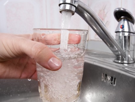 Novel Material Removes Pollutant PFOA From Water